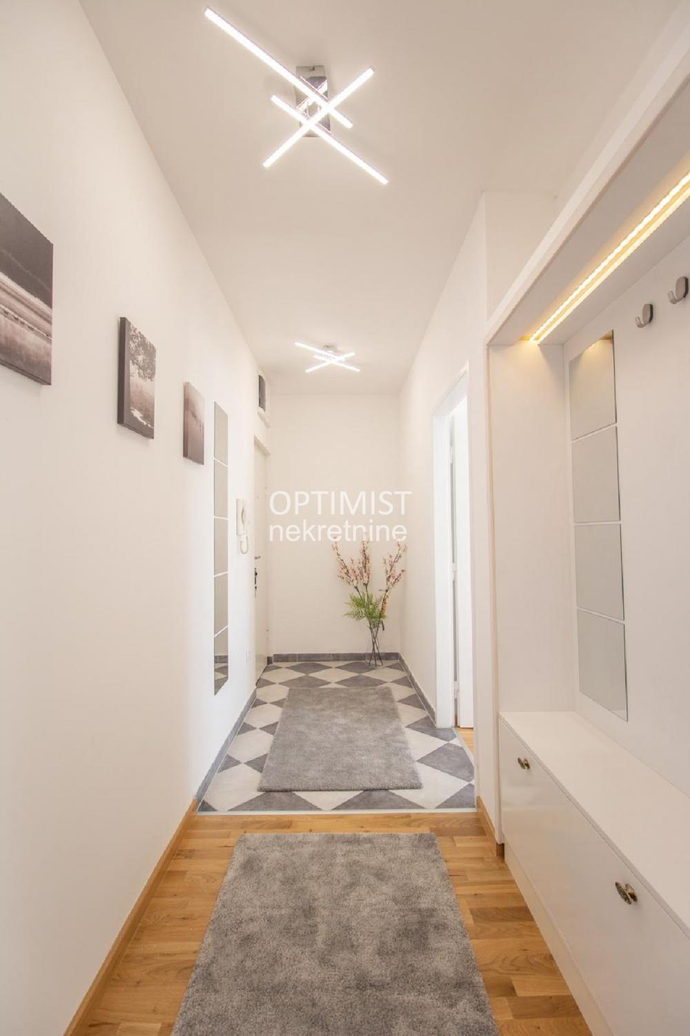 Centar | Lux | 3.0 ID#3614