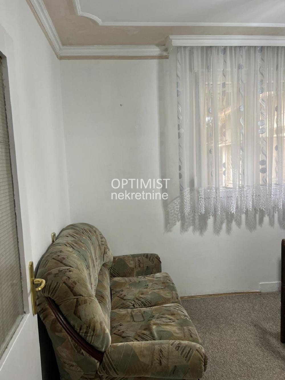 Kalvarija, Lazara Savatića,  54m2, 3.0 ID#3643