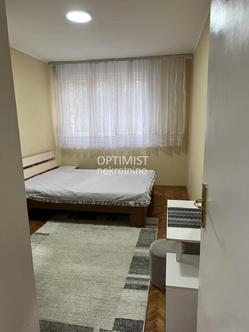 Kalvarija, Lazara Savatića,  54m2, 3.0 ID#3643