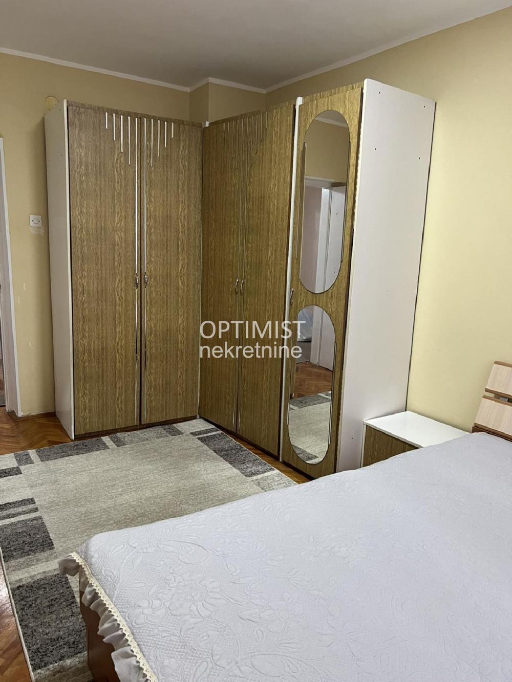 Kalvarija, Lazara Savatića,  54m2, 3.0 ID#3643