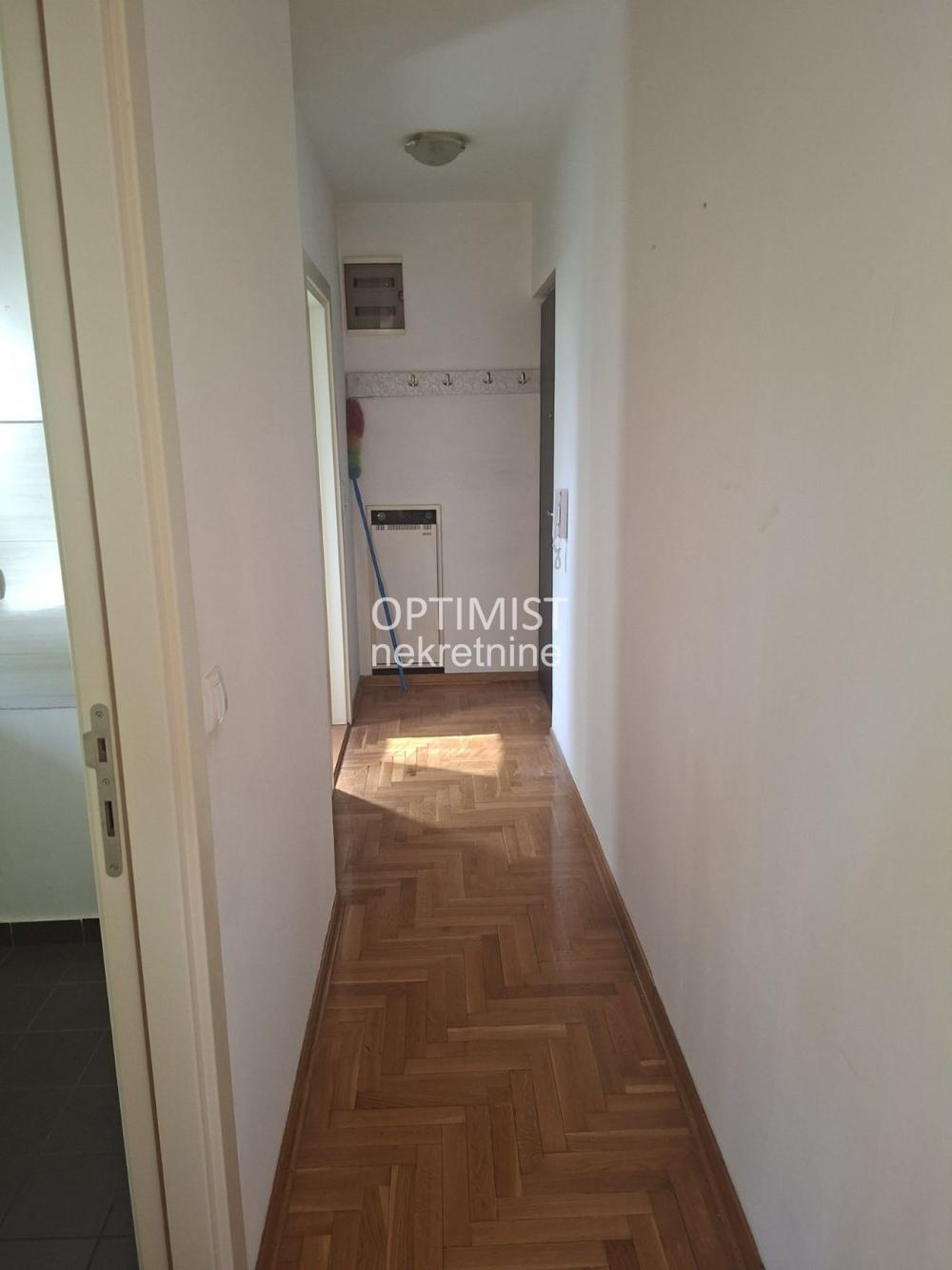 Zemun, Hercegovačka, 40m2, 2.0 ID#3657