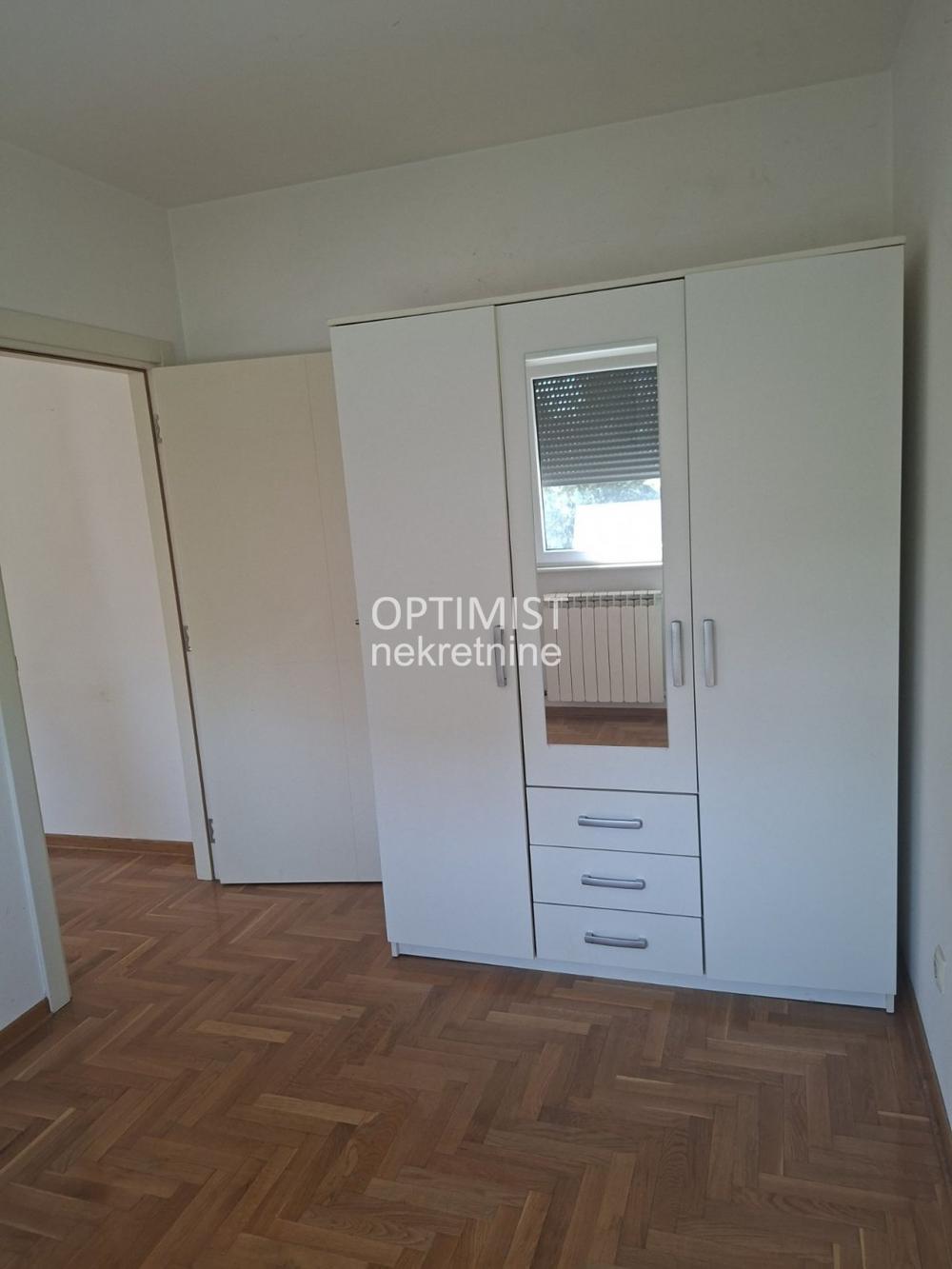 Zemun, Hercegovačka, 40m2, 2.0 ID#3657