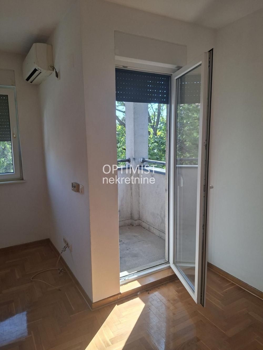 Zemun, Hercegovačka, 40m2, 2.0 ID#3657