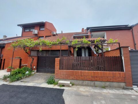 01 Kuća Bežanijska Kosa Generala Mihajla Nedeljkovića