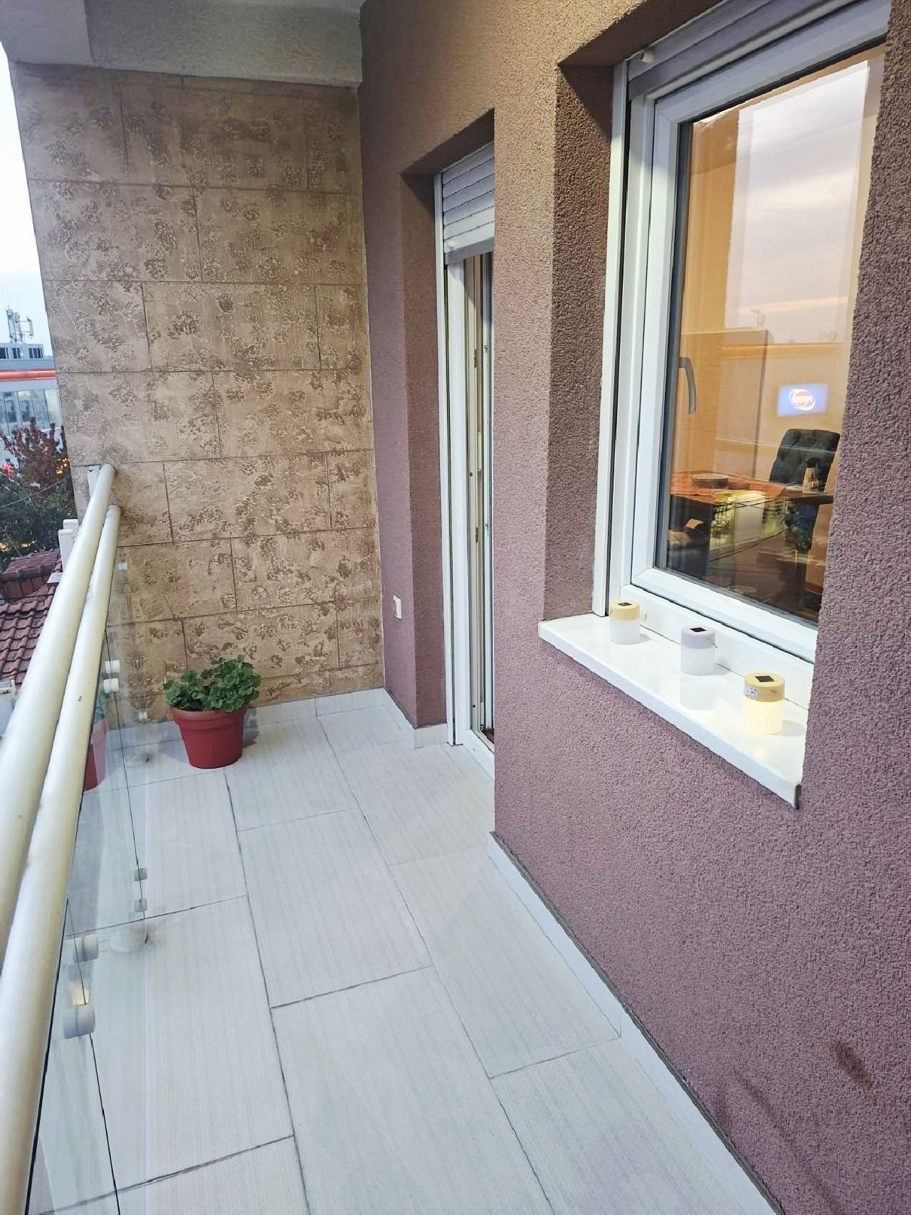 01 Stan Konjarnik Gusinjska