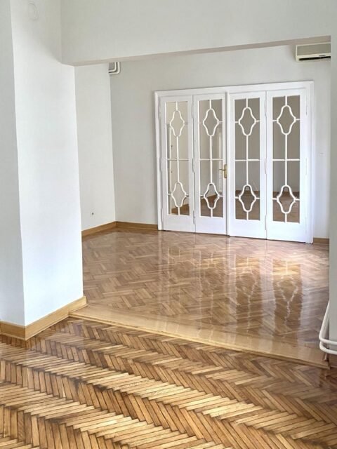 01 Stan Stari Grad Cara Uroša