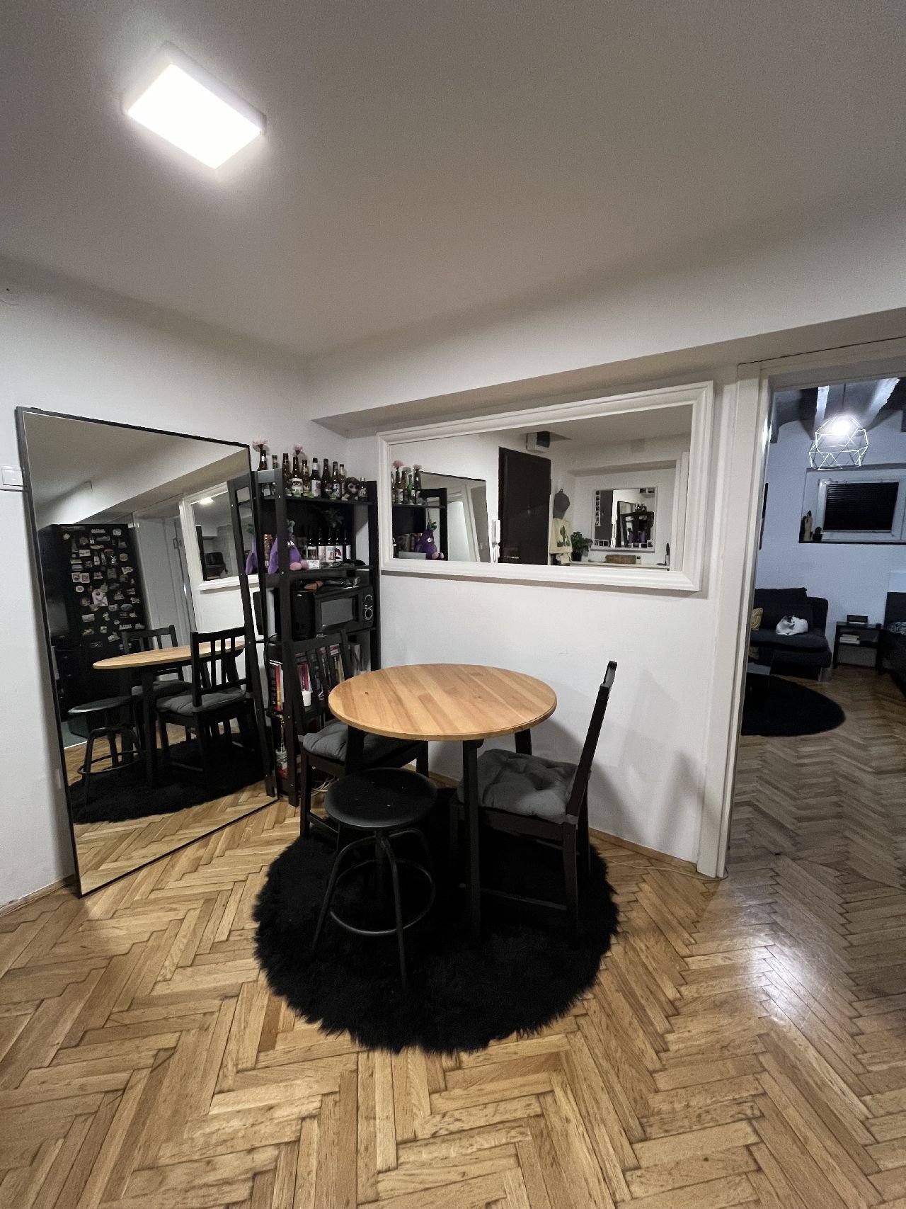 01 Stan Stari Grad Gundulićev Venac