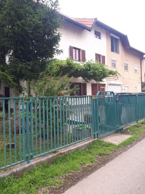 02 Kuća Altina Ugrinovački Put