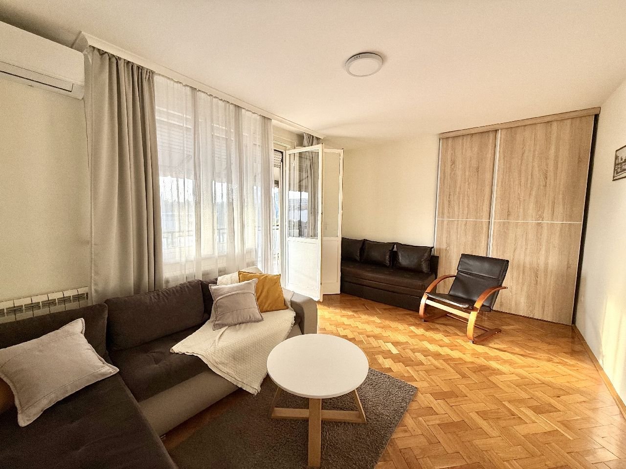 02 Stan Tašmajdan Ilije Garašanina