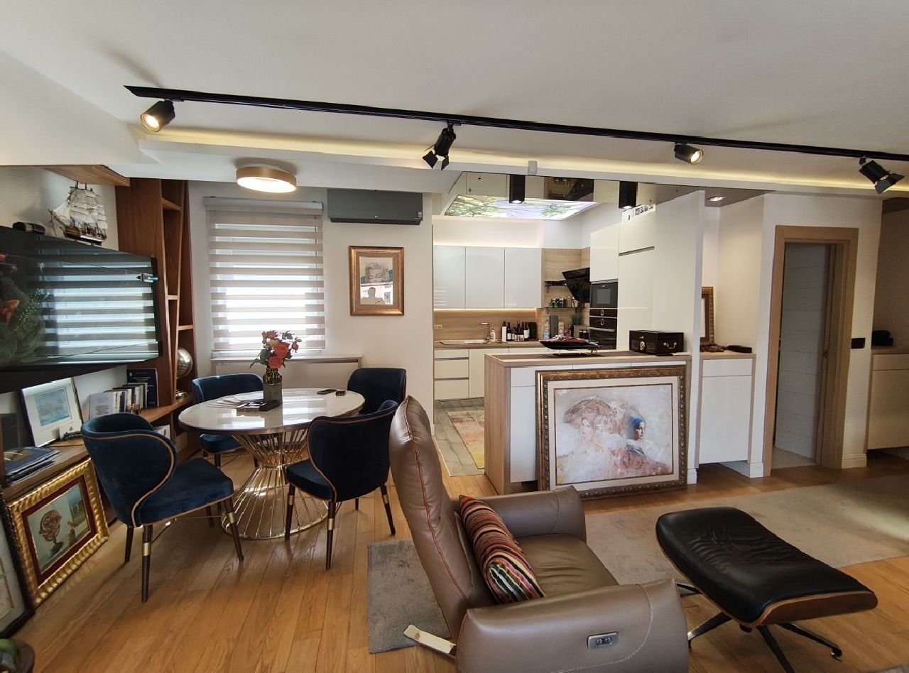 03 Stan Vračar Šumatovačka