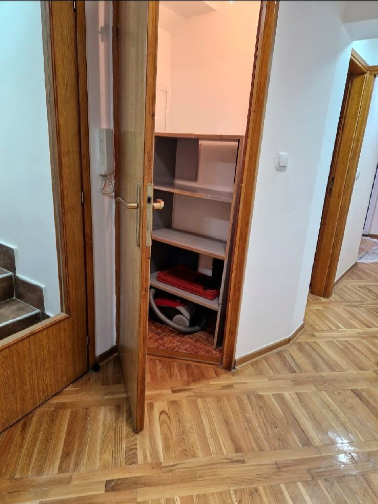 04 Stan Čukarica Udbinska