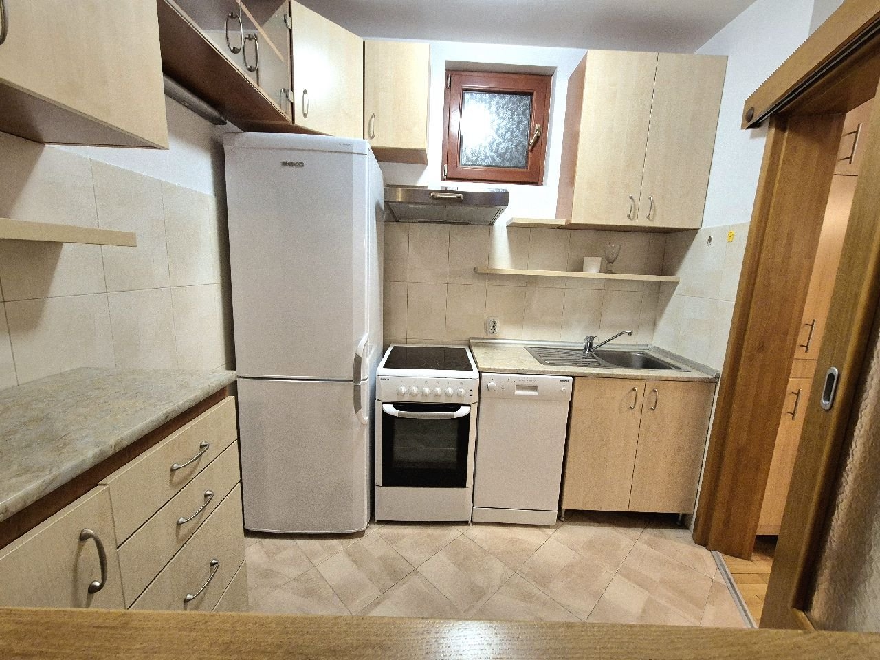 04 Stan Vračar Niška