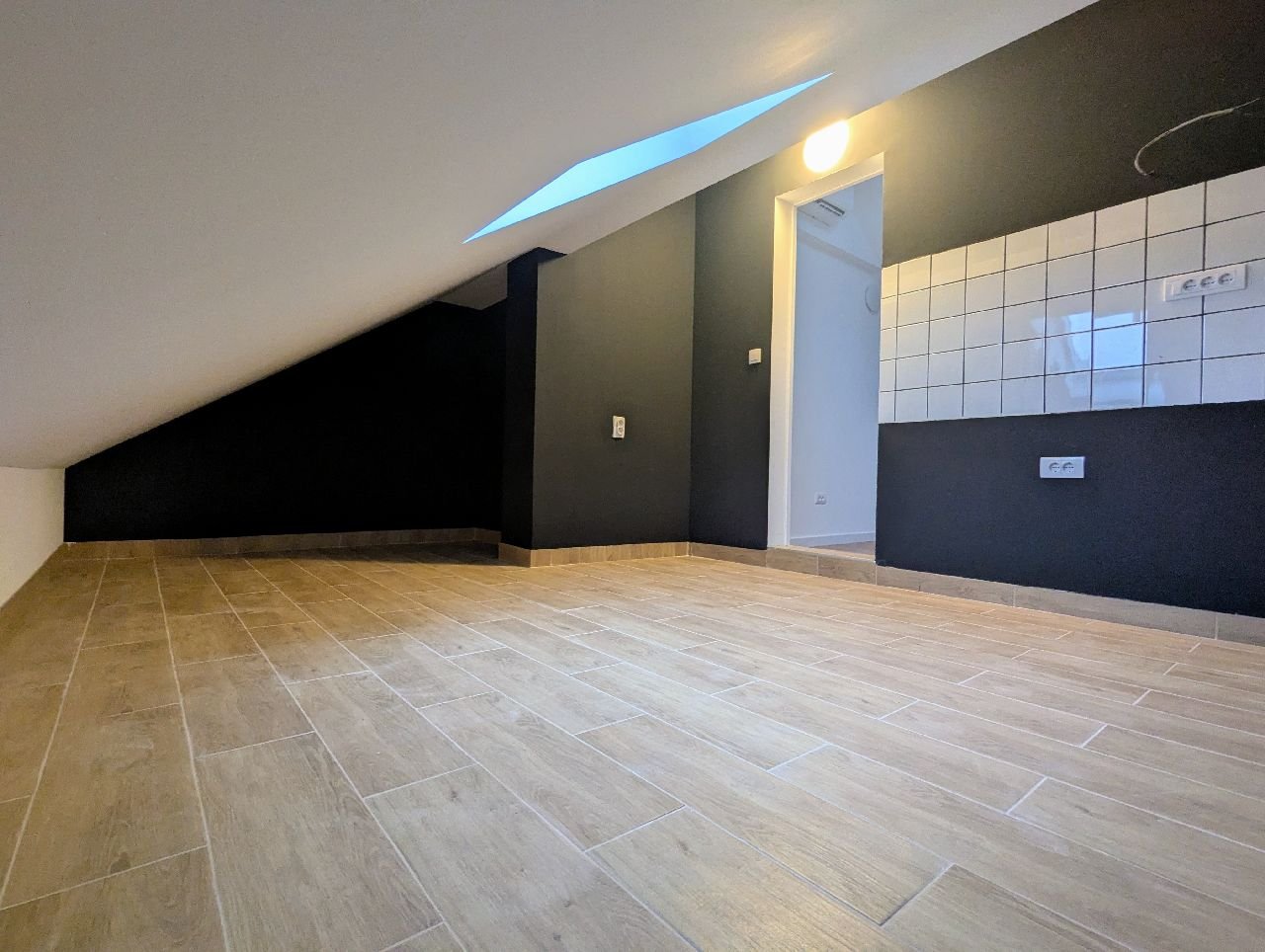 05 Stan Železnik Titova