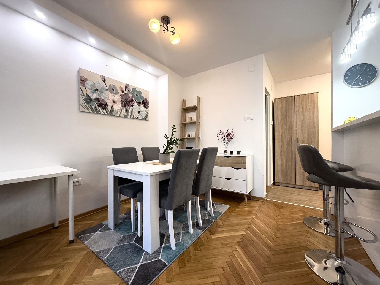 06 Stan Botanička Bašta Poenkareova