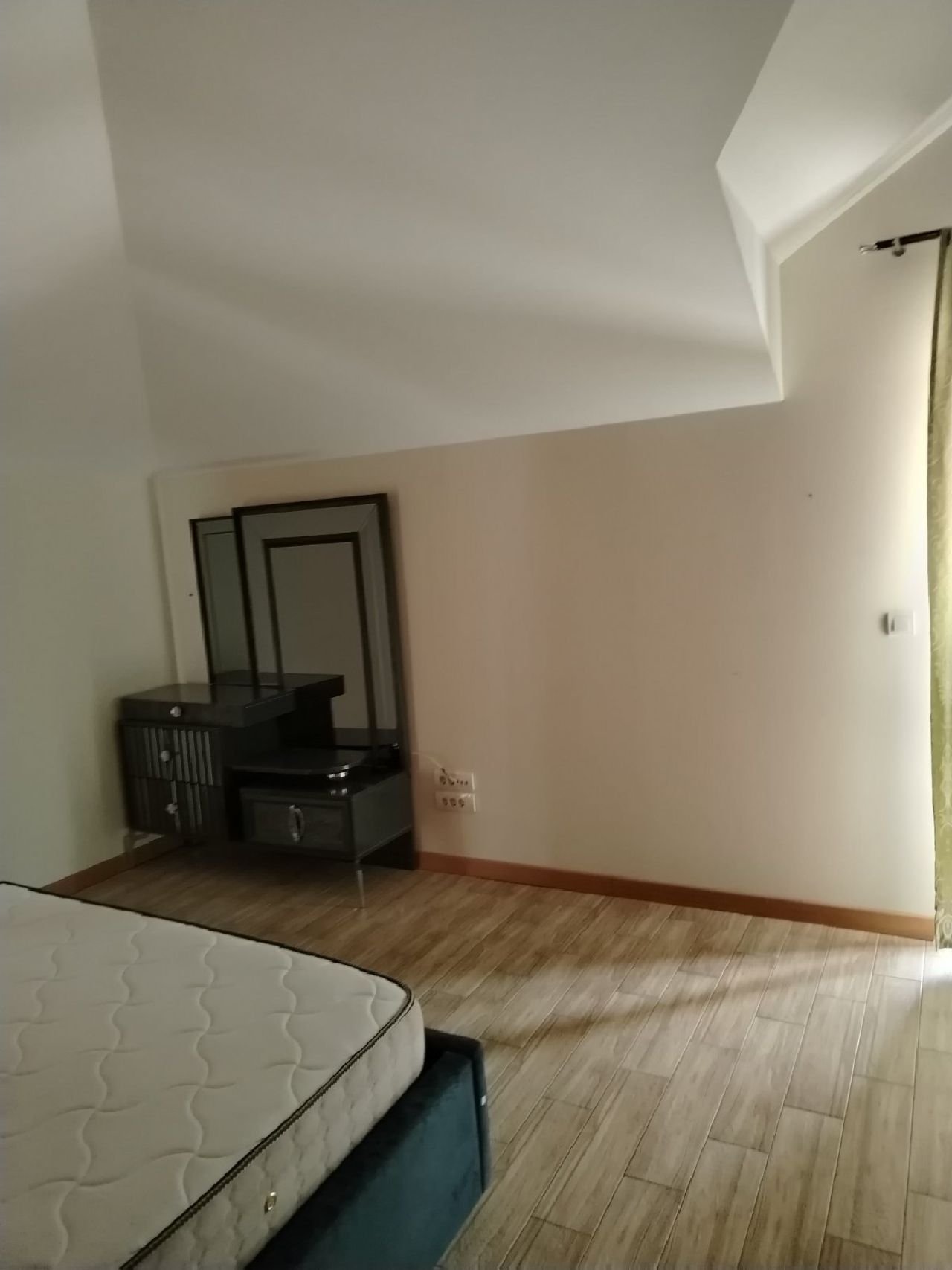 06 Stan Surčin Oračka