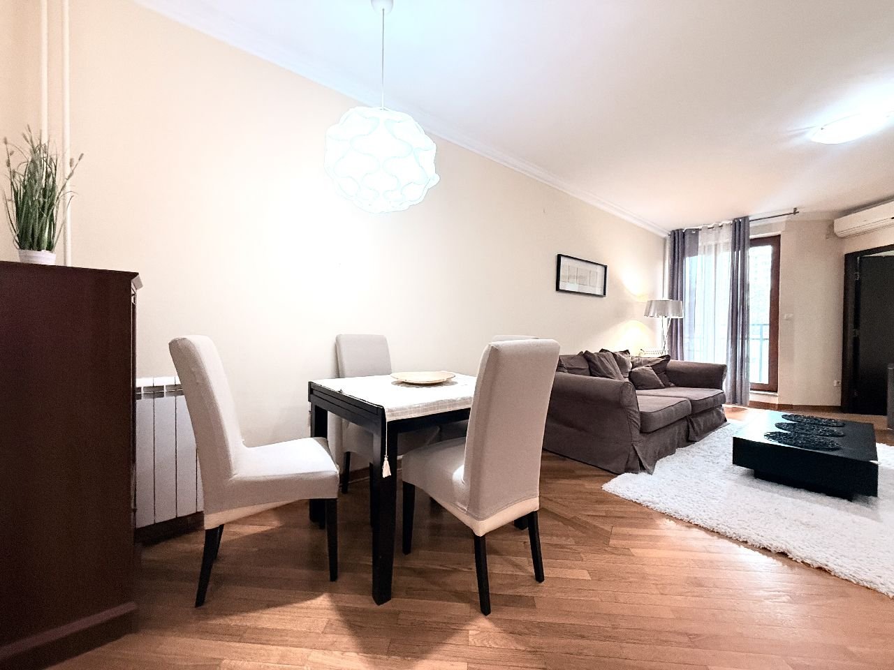 07 Stan Palilula Mitropolita Petra