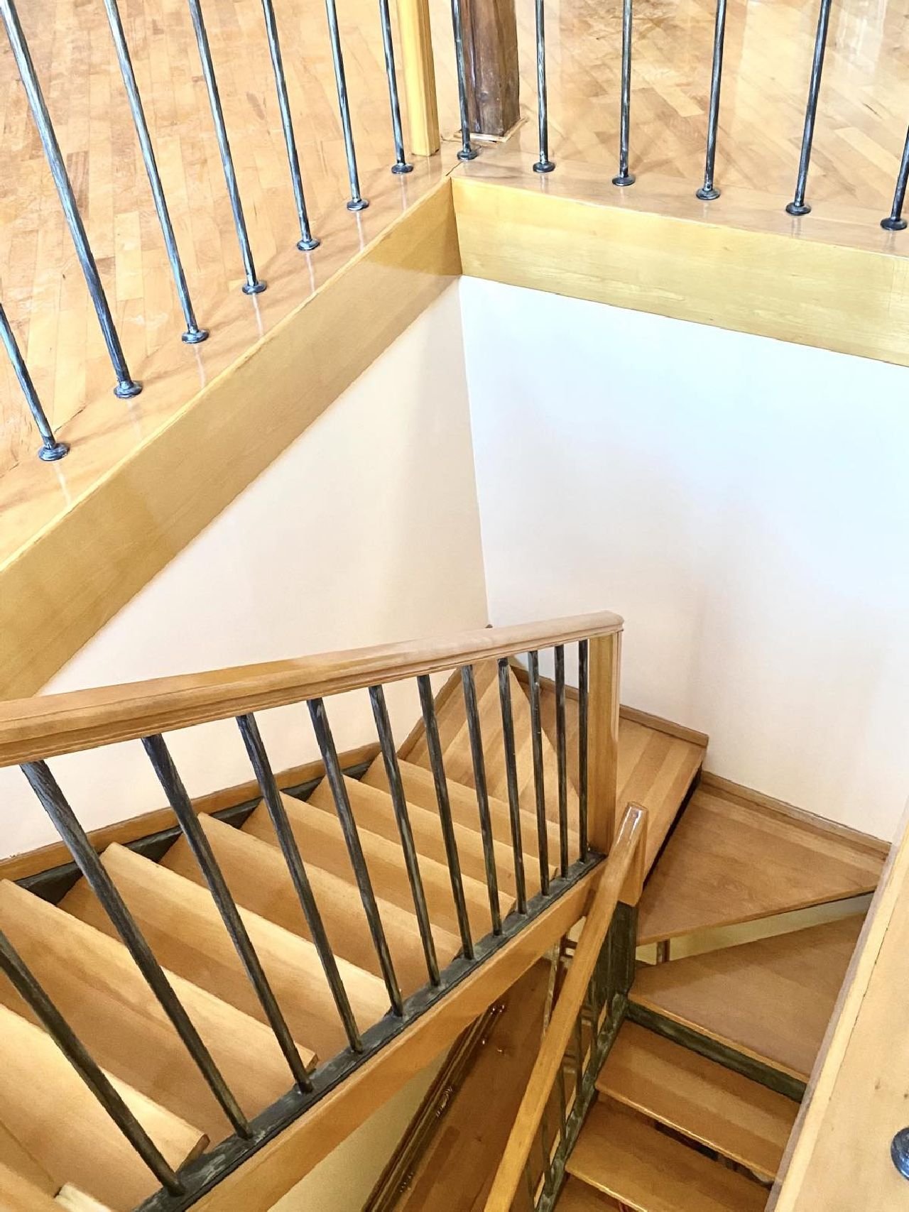 07 Stan Stari Grad Cara Uroša