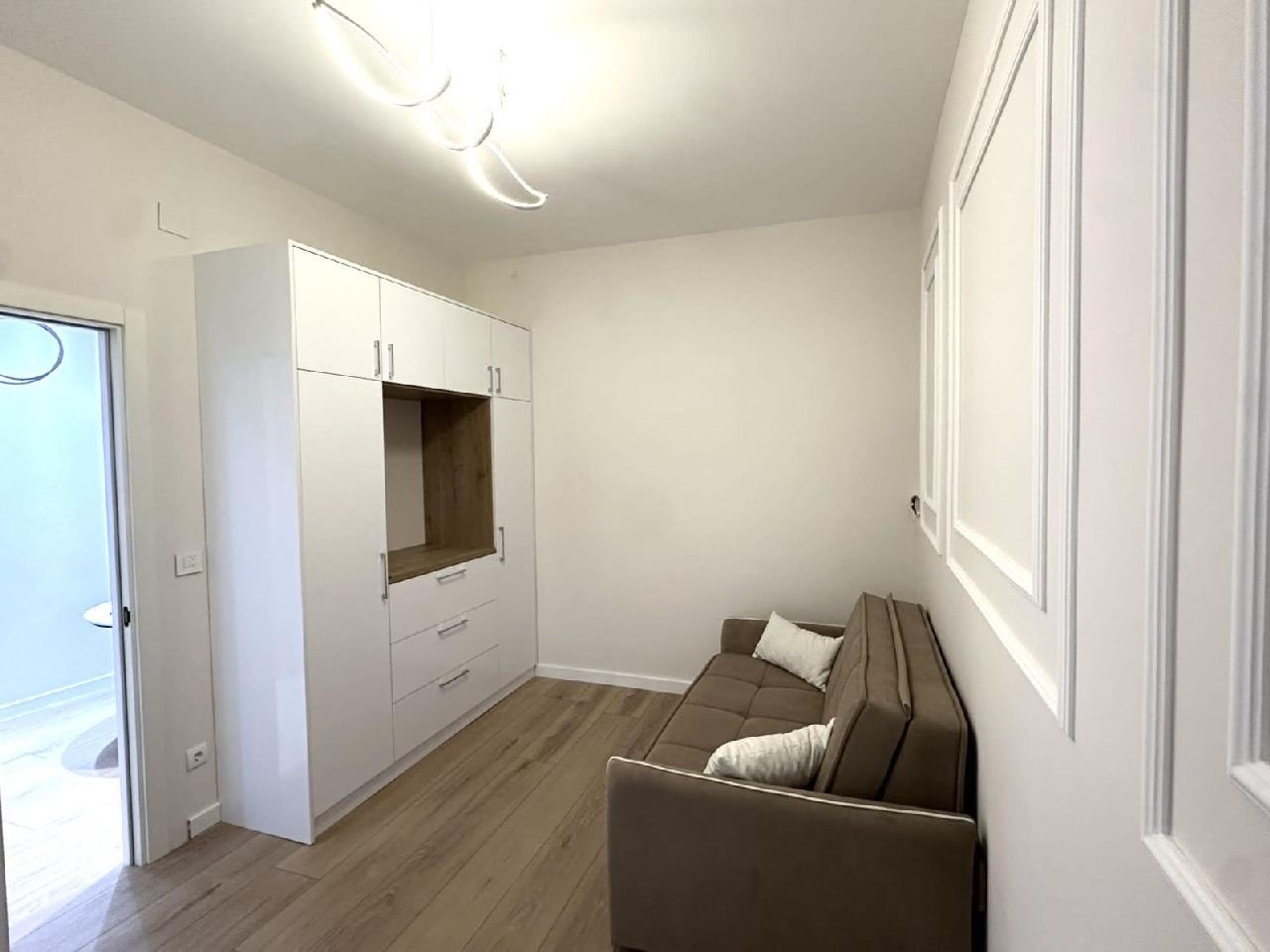 07 Stan Vukov Spomenik Kraljice Marije