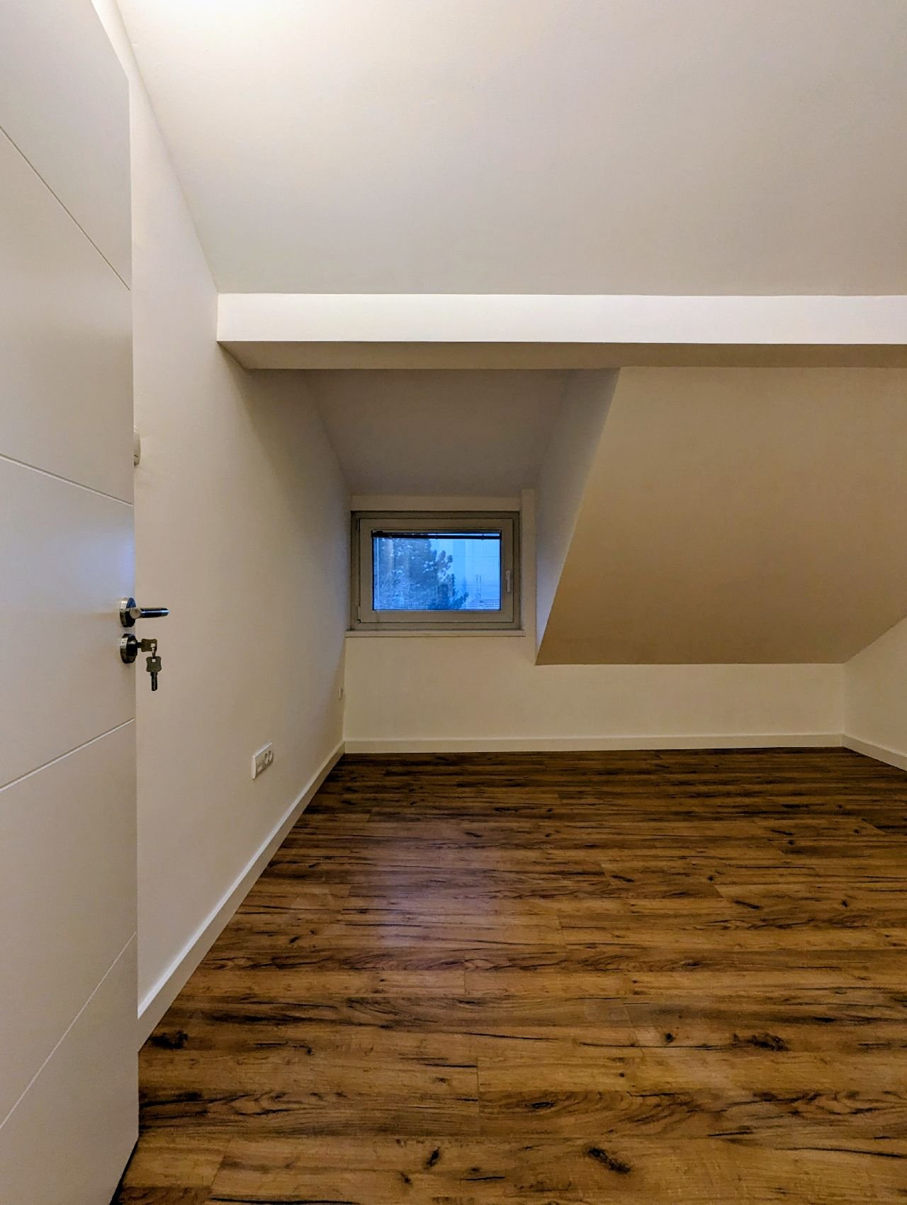 07 Stan Železnik Titova