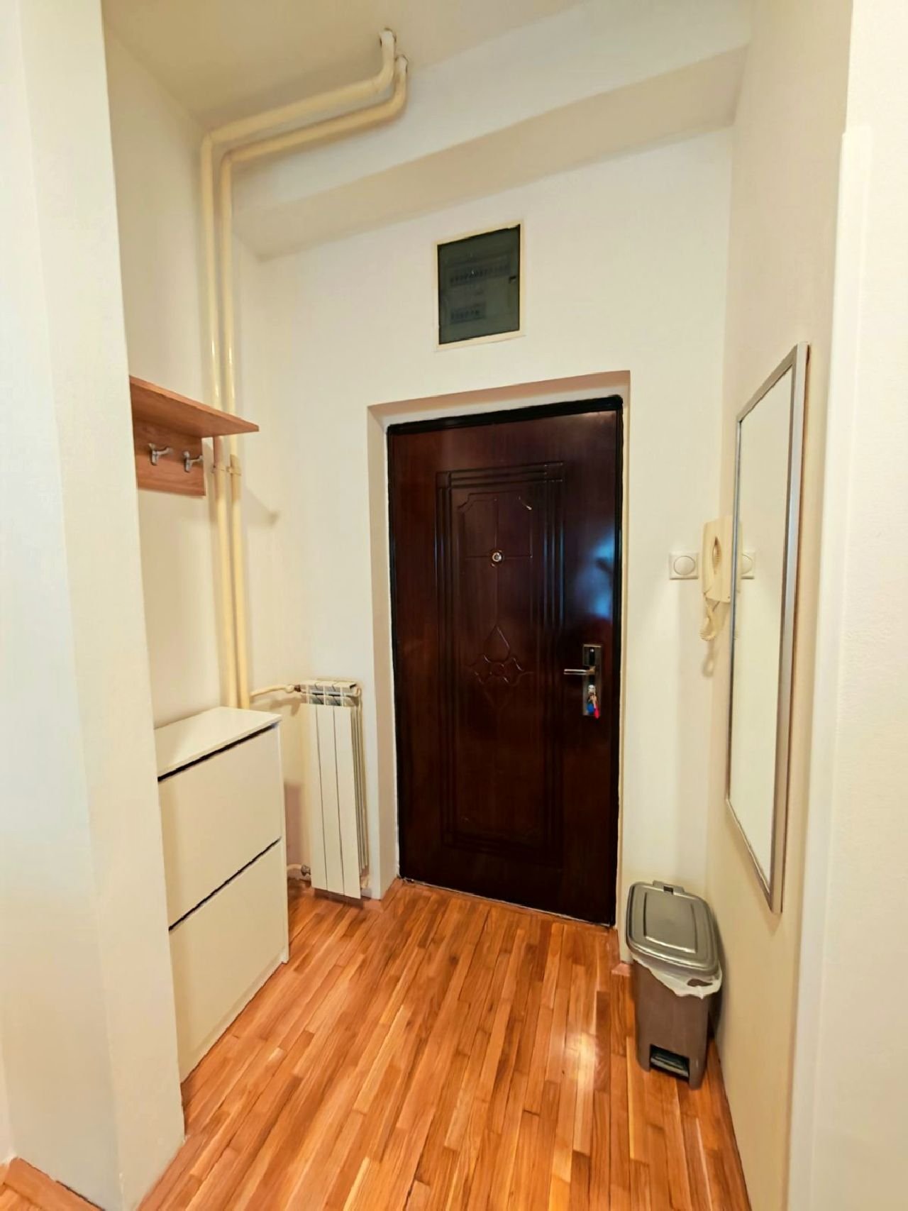 08 Stan Botanička Bašta Vojvode Dobrnjca