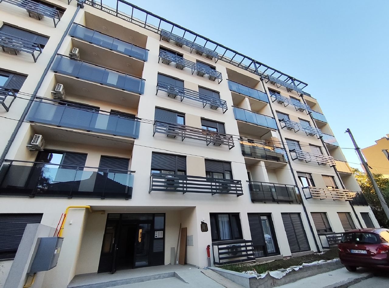 09 Stan Banovo Brdo Karpoševa