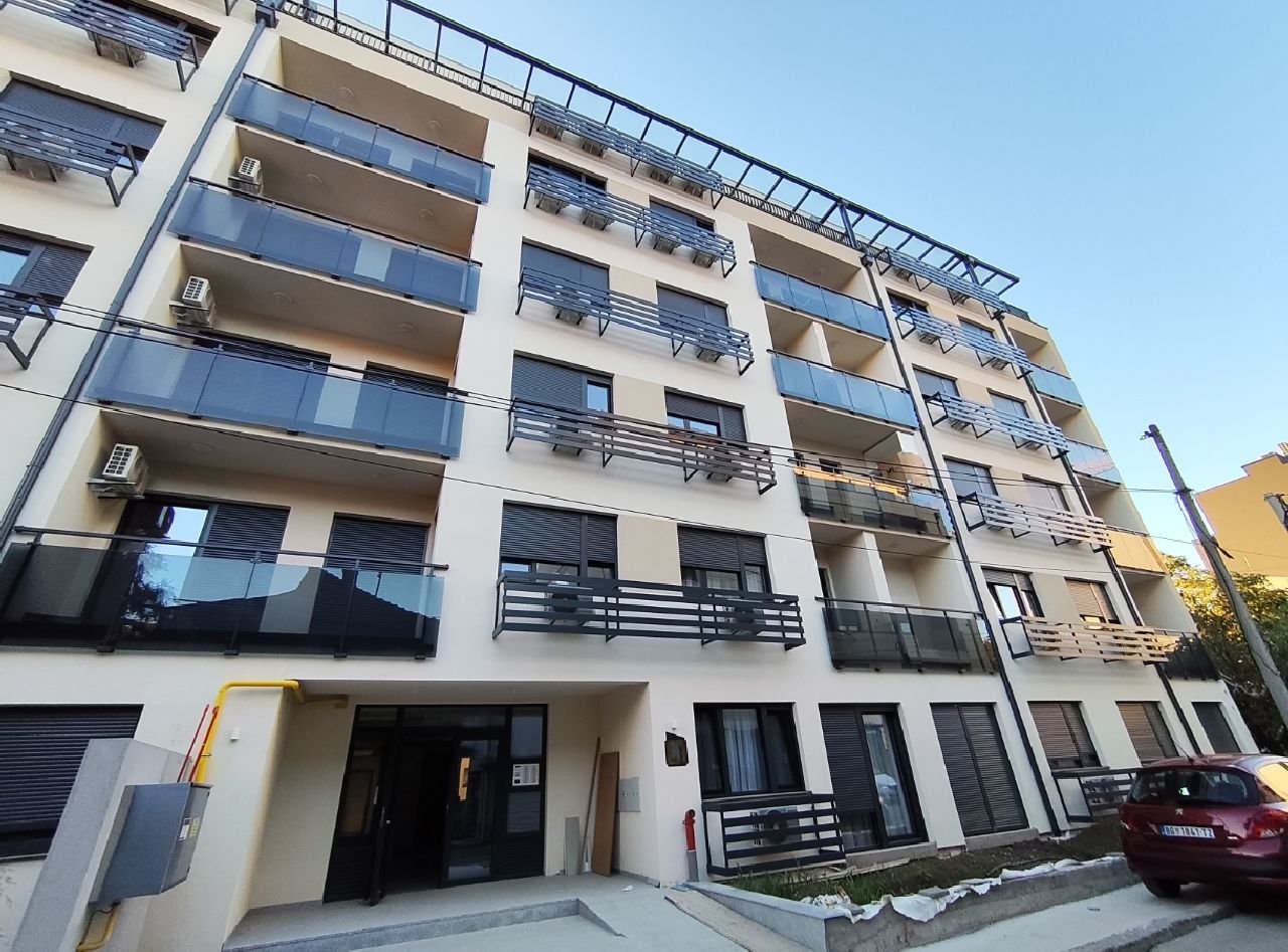 09 Stan Banovo Brdo Karpoševa