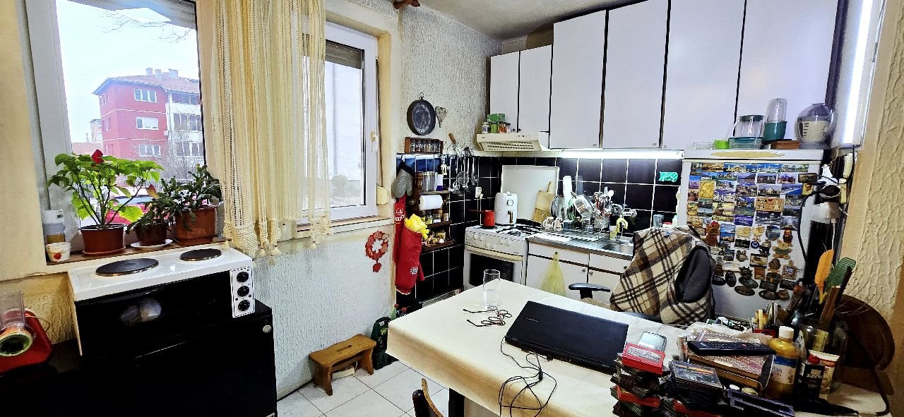 09 Stan Karaburma Patrisa Lumumbea