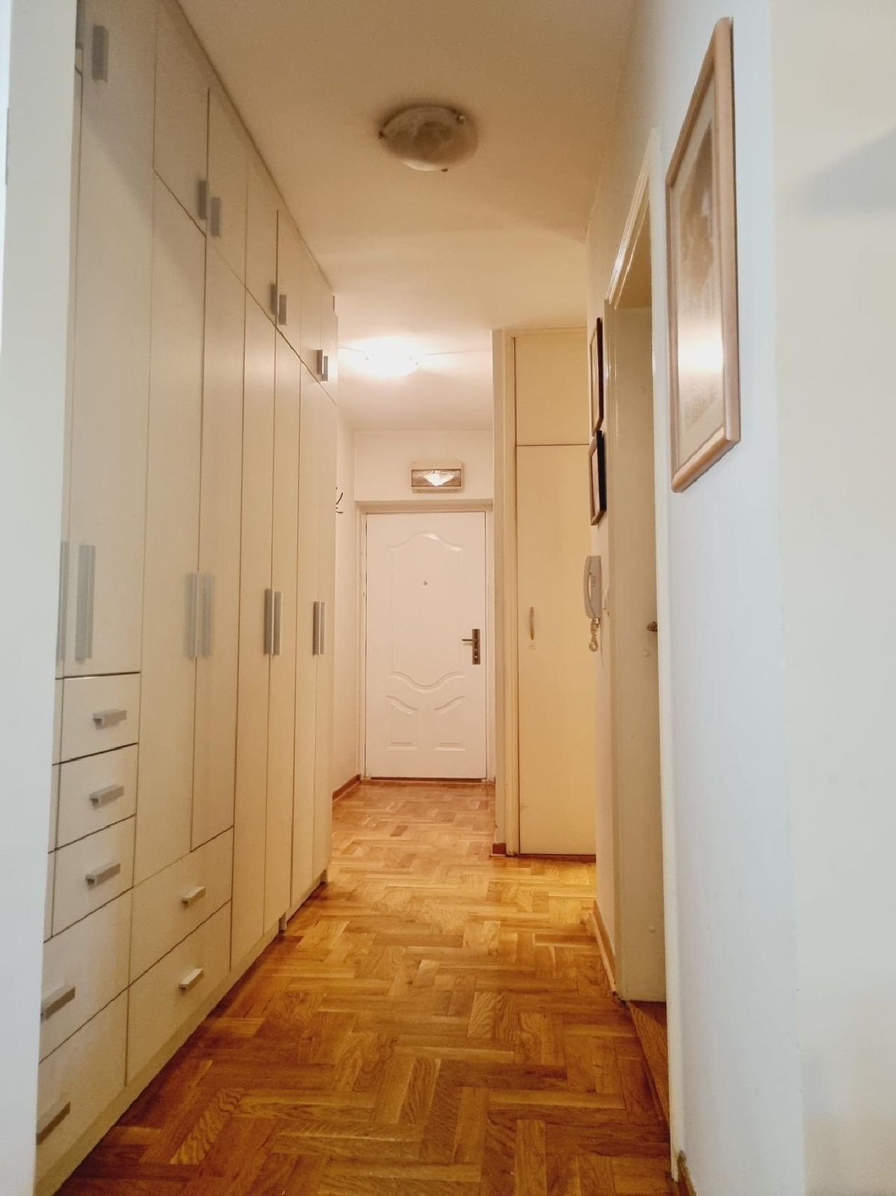 09 Stan Novi Beograd Gramšijeva