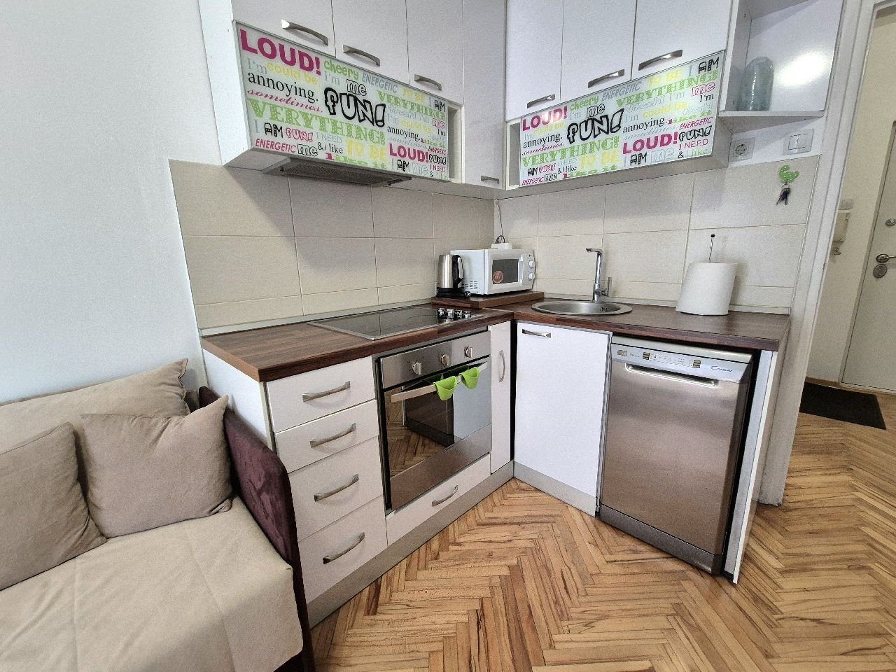 09 Stan Vračar Trnska