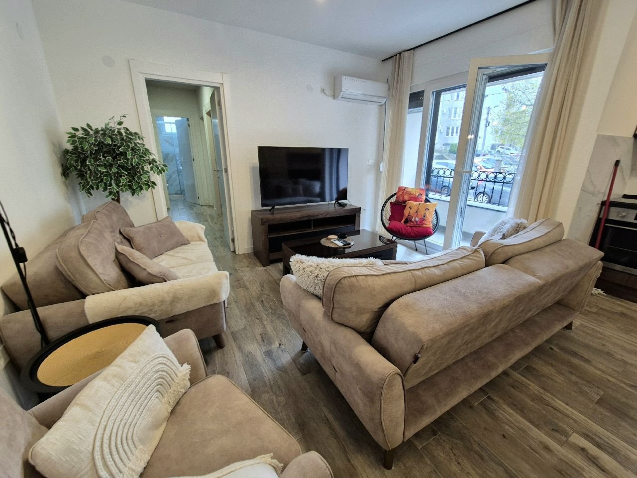 10 Stan Bogoslovija Bata Lakina