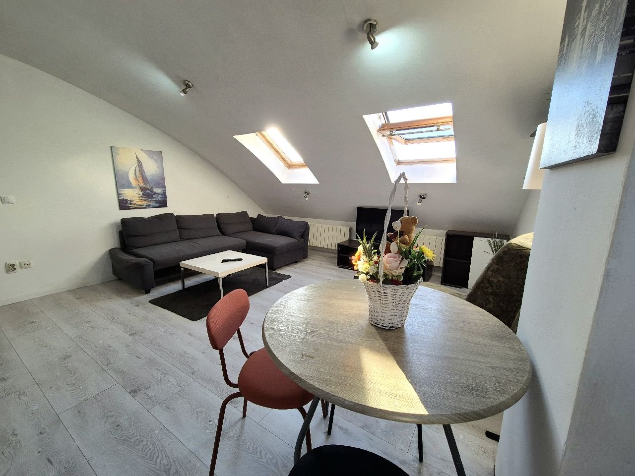 10 Stan Đeram Pijaca Marka Oreškovića