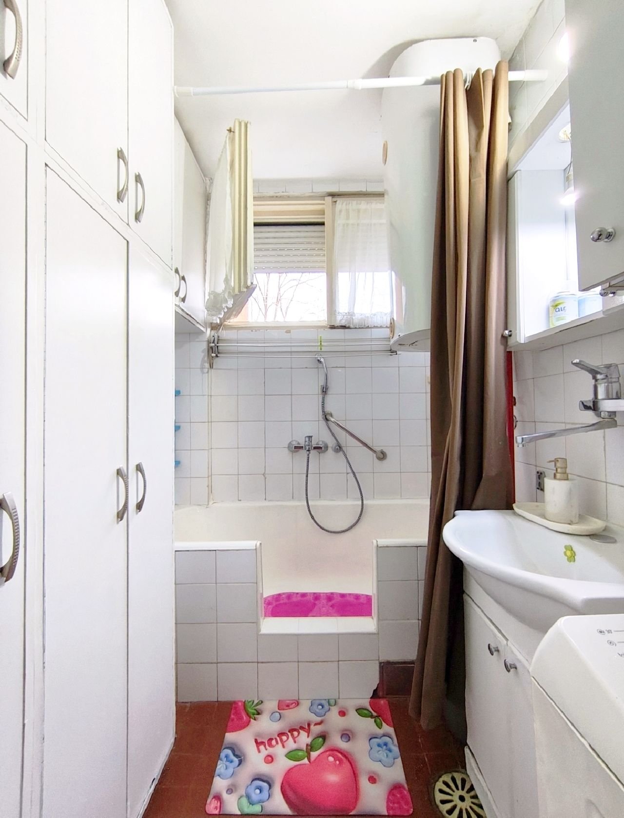 10 Stan Železnik Darinke Radović