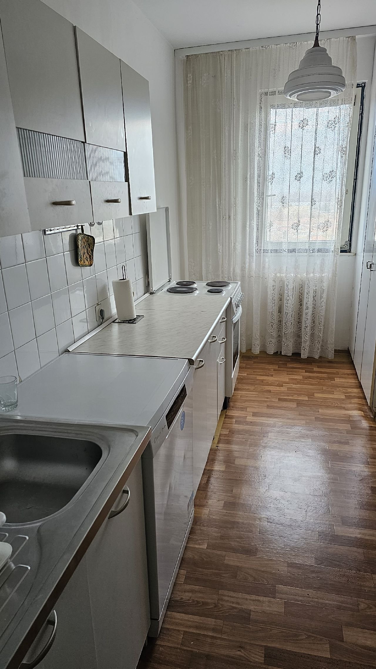 10 Stan Zemun Centar Karađorđeva