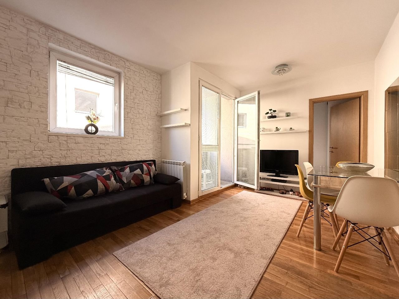 11 Stan Lekino Brdo Todora Dukina