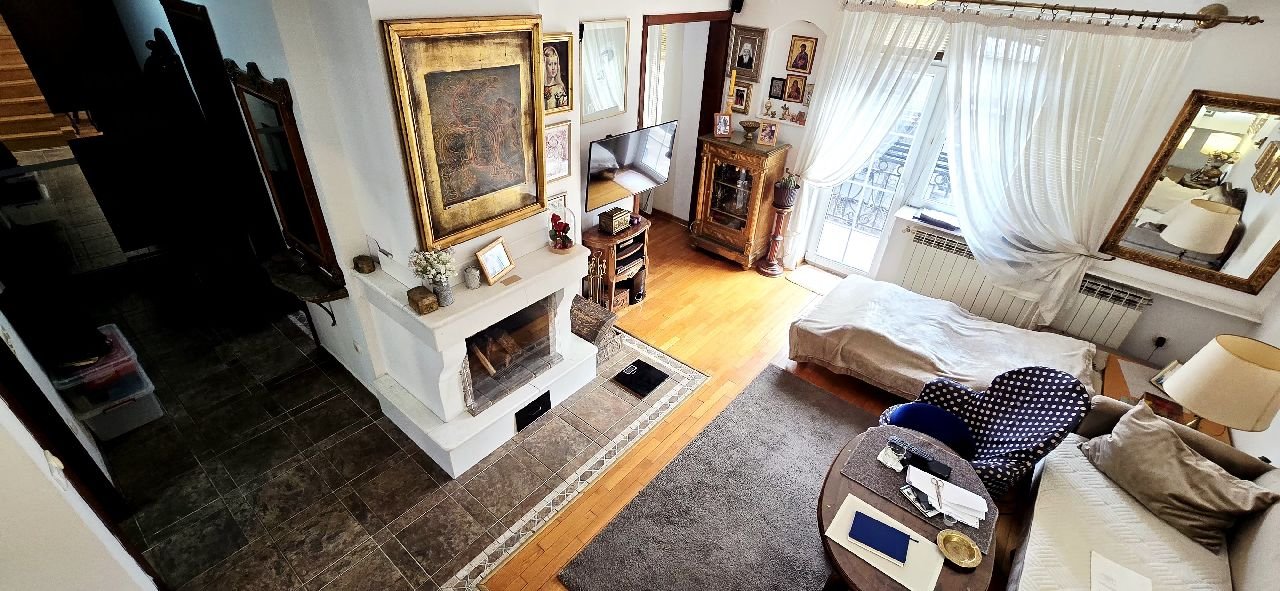 11 Stan Stari Grad Palmotićeva