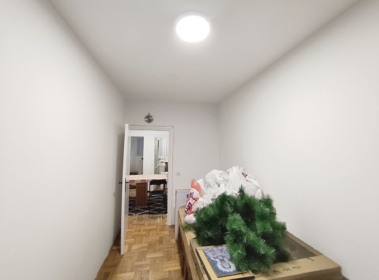 12 Stan Autokomanda Triše Kaclerovića