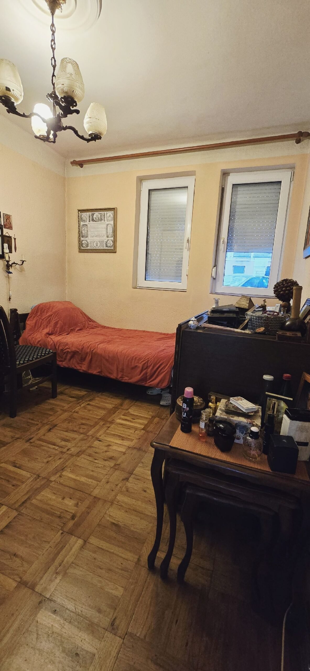 12 Stan Karaburma Patrisa Lumumbea