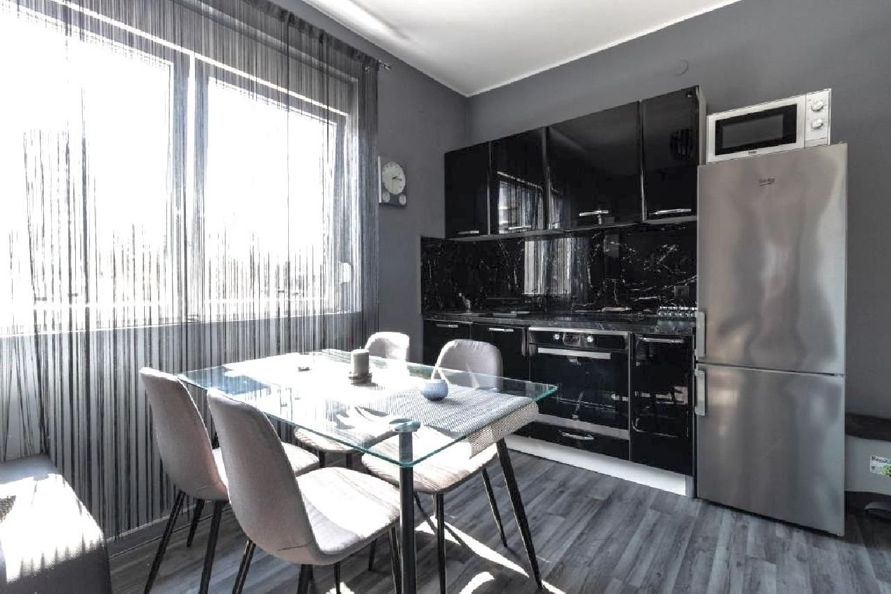 12 Stan Palilula Sterijina