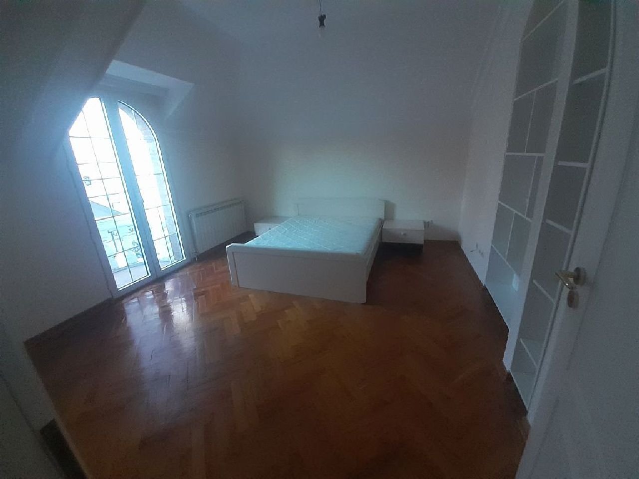 12 Stan Profesorska Kolonija Smederevska