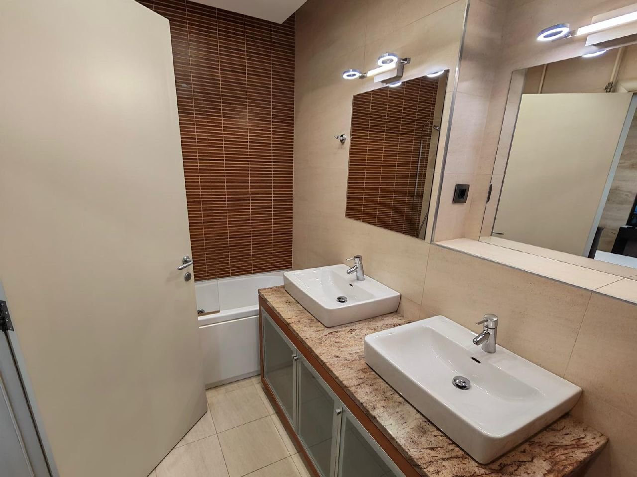 13 Stan Dedinje Velisava Vulovića