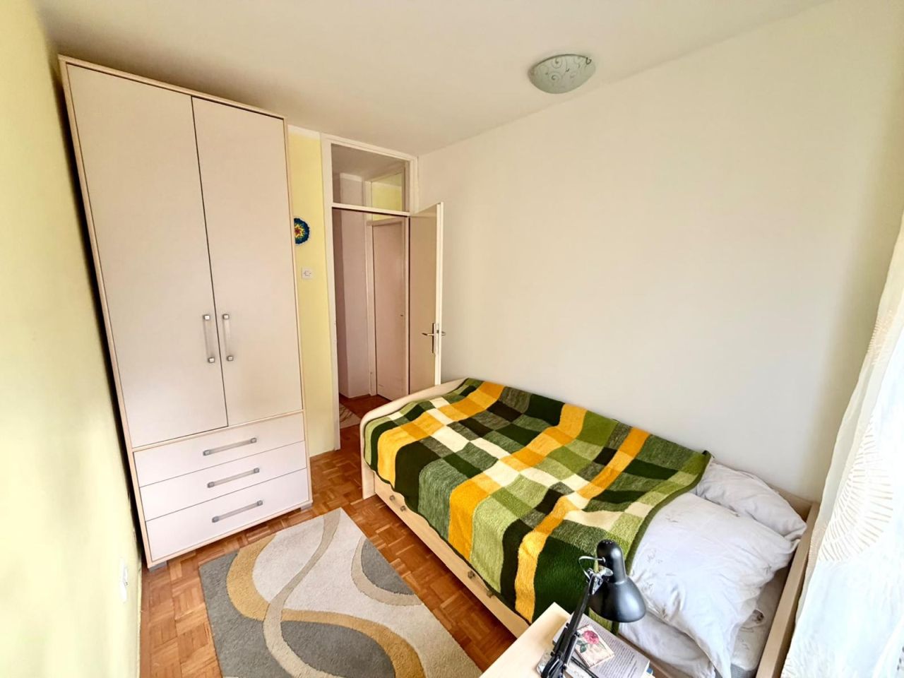 13 Stan Novi Beograd Dr Ivana Ribara