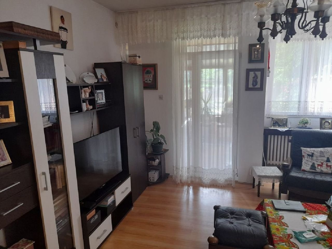 14 Stan Batajnica Sevastokratora Vlatka