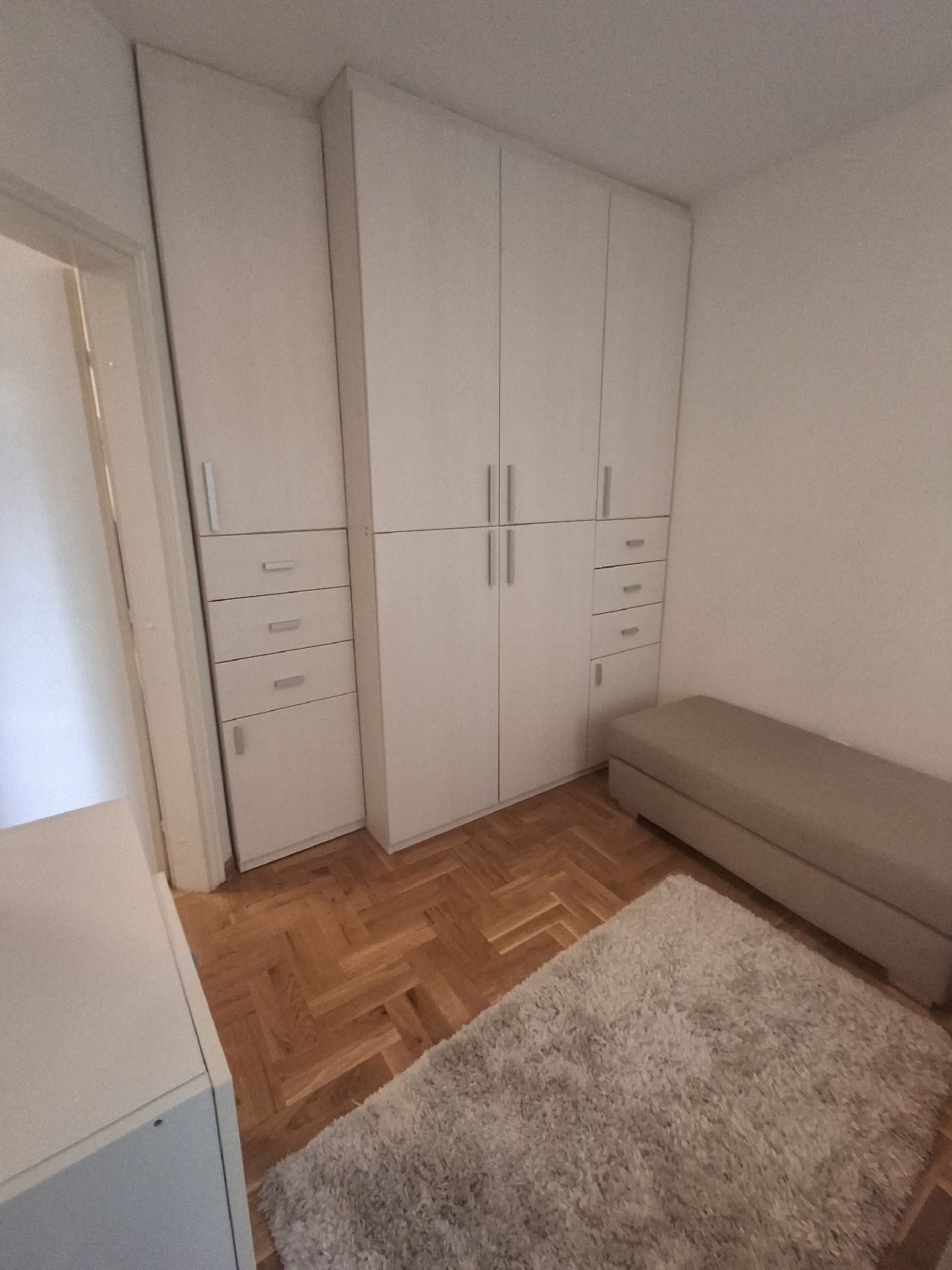 14 Stan Hotel Yu Gramšijeva