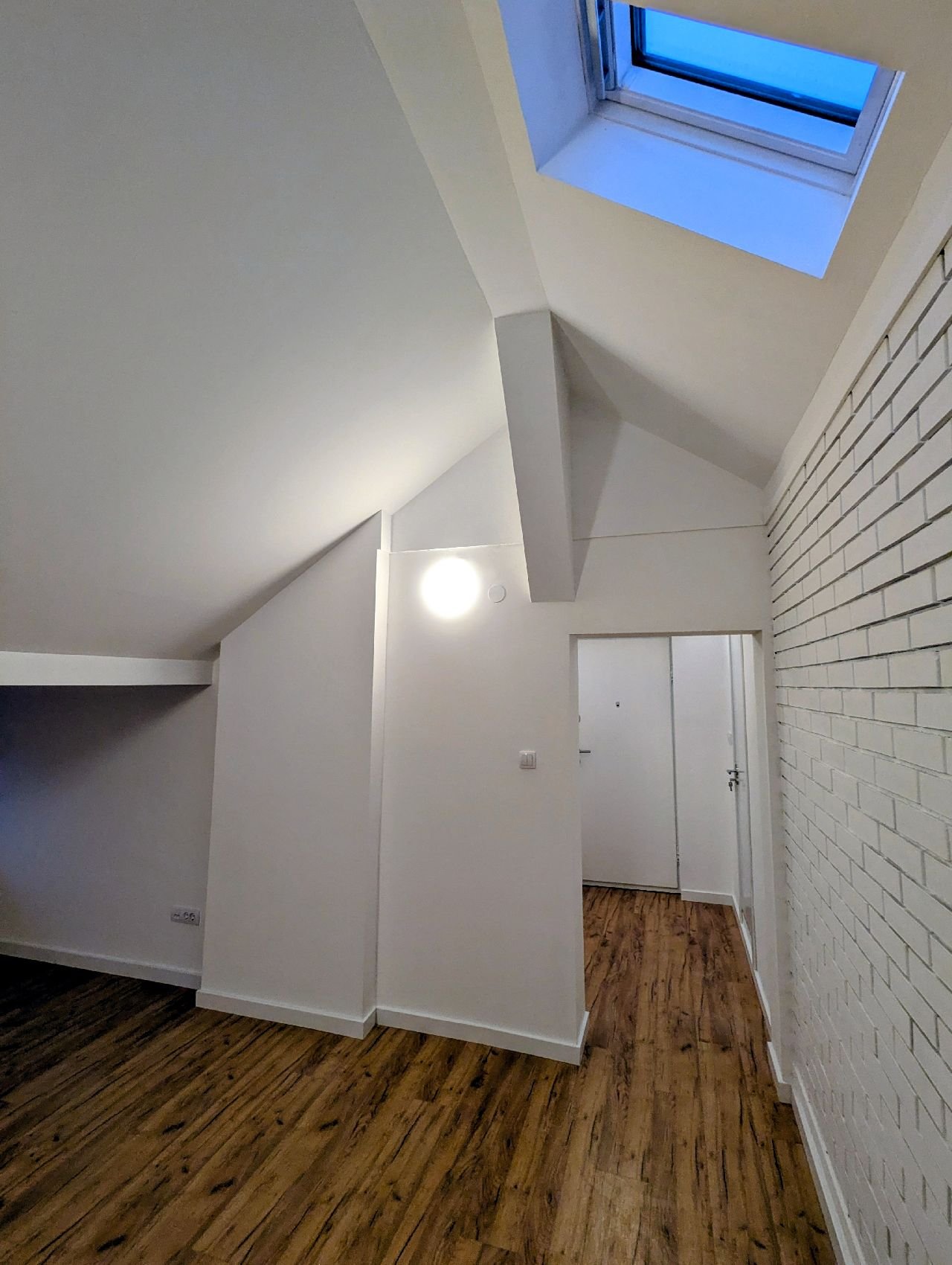 15 Stan Železnik Titova