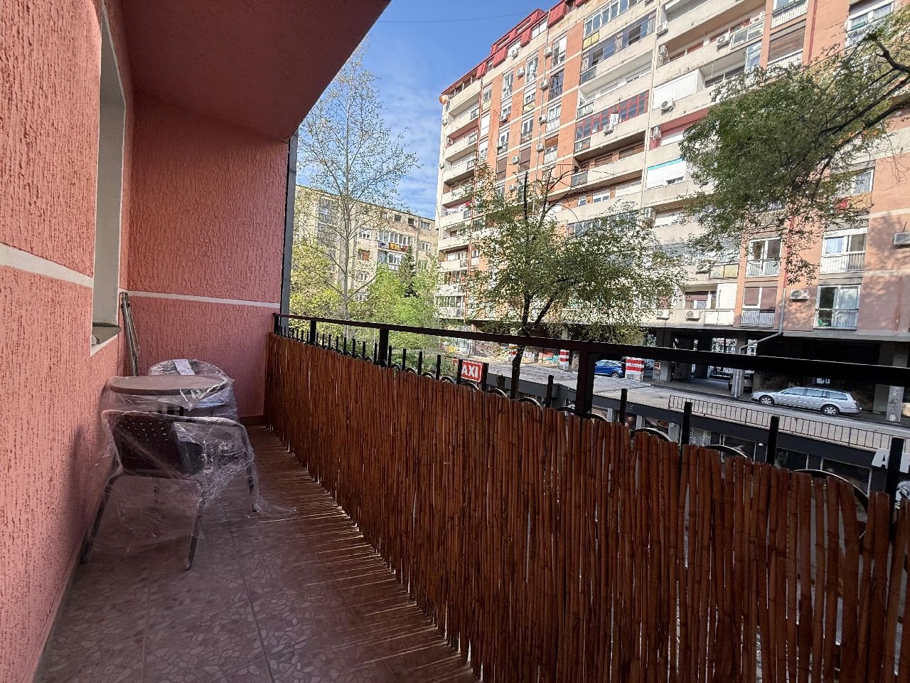 16 Stan Botanička Bašta Vojvode Dobrnjca