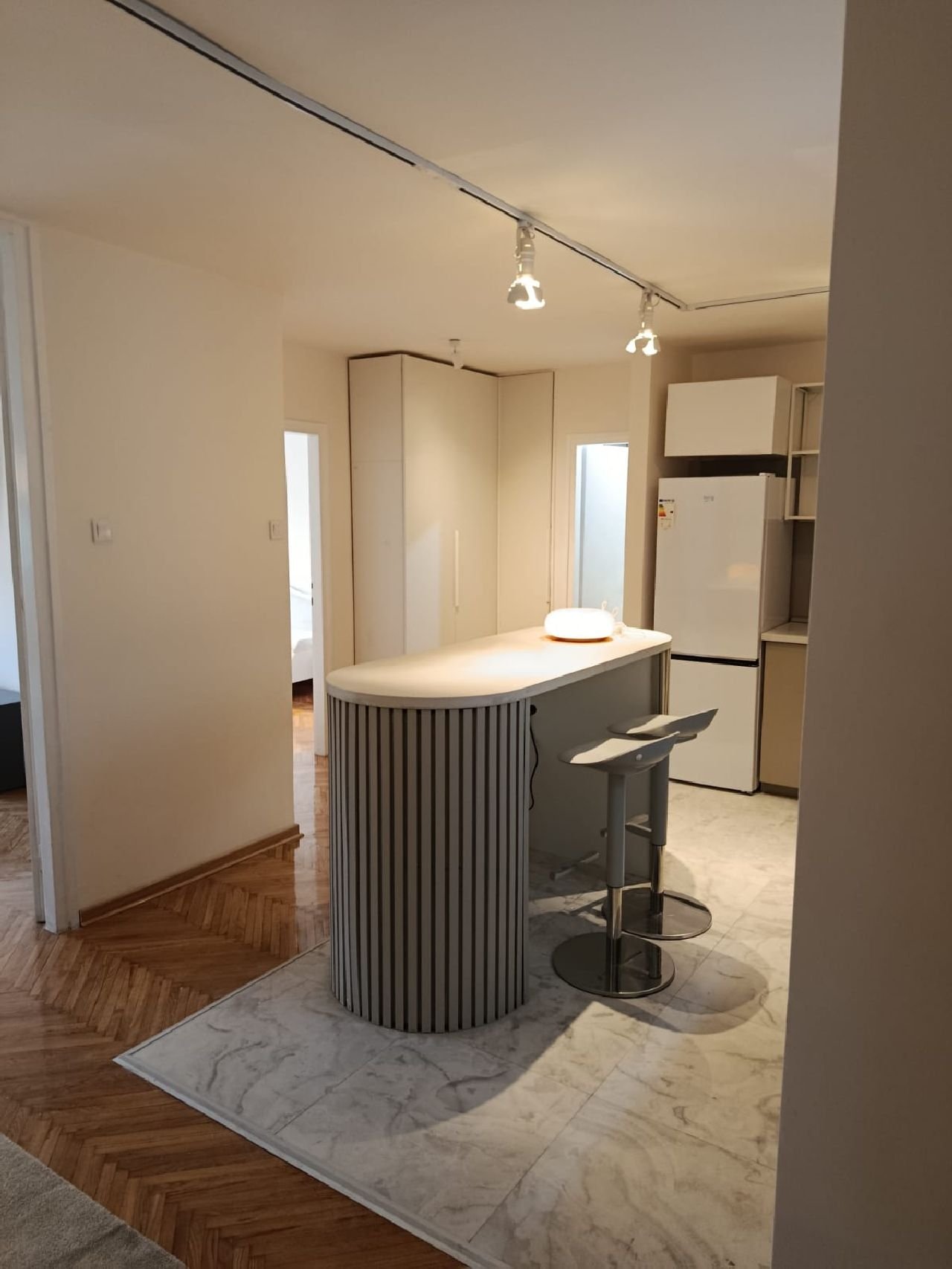 16 Stan Fontana Narodnih Heroja