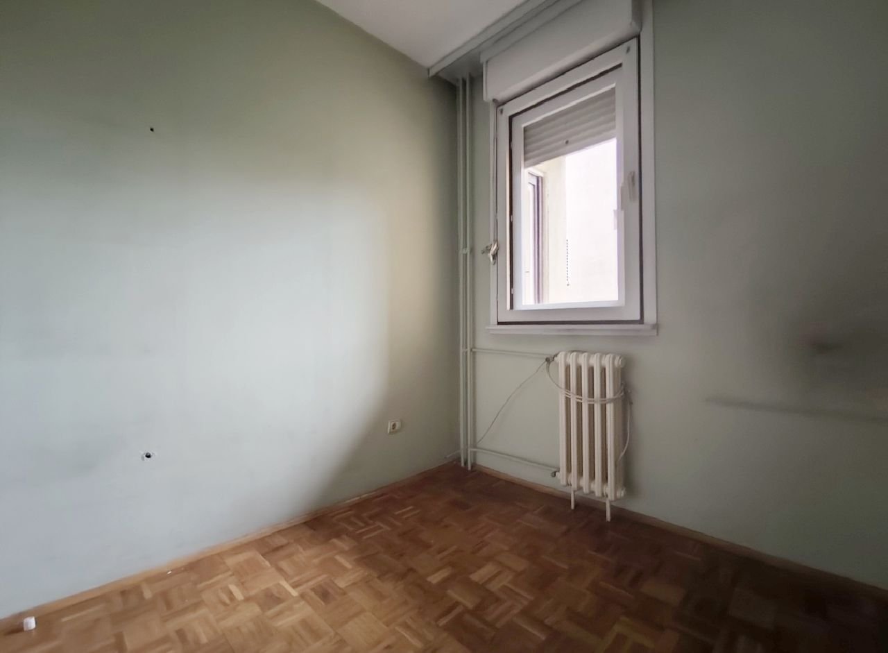 16 Stan Julino Brdo Trgovačka