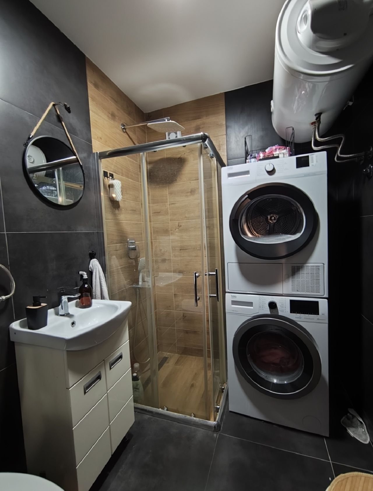 16 Stan Rakovica Snežane Hrepavnik