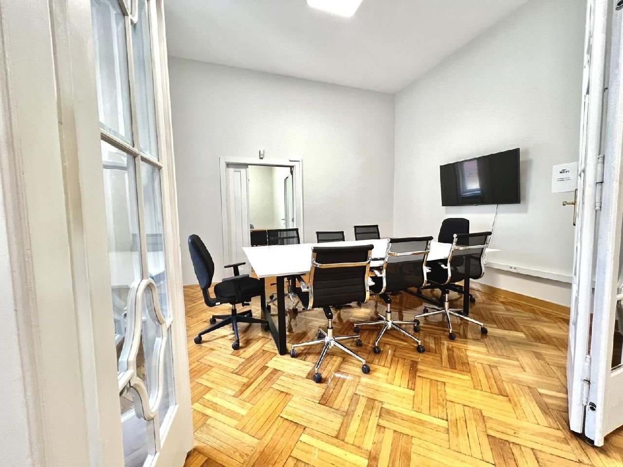 16 Stan Stari Grad Cara Uroša