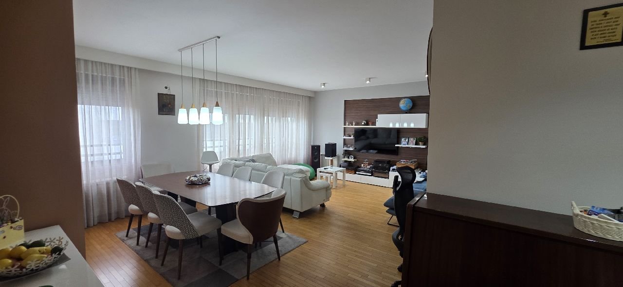 16 Stan Zemun Zelena Avinija